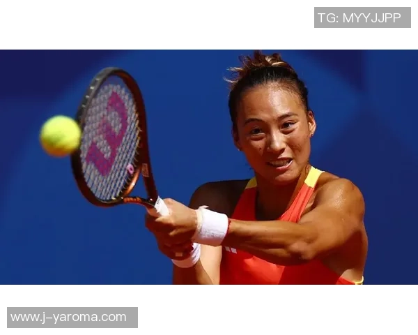 足坛巨星私下吸烟习惯曝光引发外界对运动员健康与榜样作用的热议 足坛巨星私下吸烟习惯曝光引发外界对运动员健康与榜样作用的热议