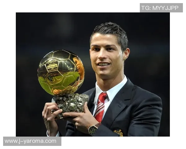 足球24号球星是谁 他在赛场上的精彩表现与影响力分析 足球24号球星是谁 他在赛场上的精彩表现与影响力分析