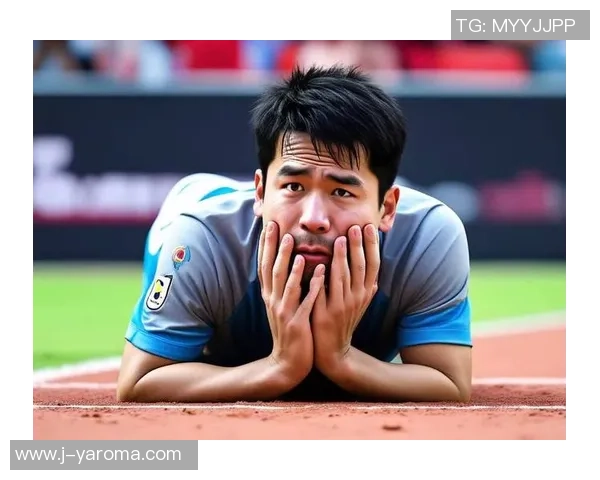 足球球星漏鸟逆境突围书写绿茵传奇赢得无数球迷真心喝彩